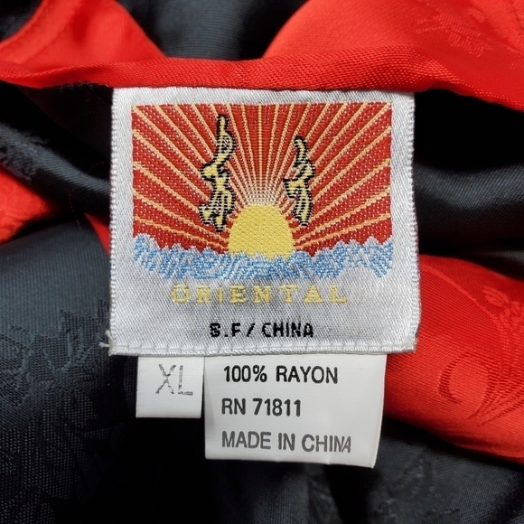 VINTAGE ASIAN INSPIRED 1980s LONG REVERSIBLE ROBE RED BLACK WOMEN SIZE XL - Picture 12 of 12